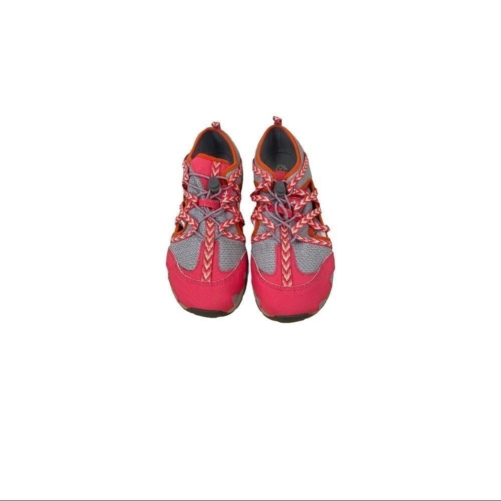 Chaco Water Shoes  sz 5